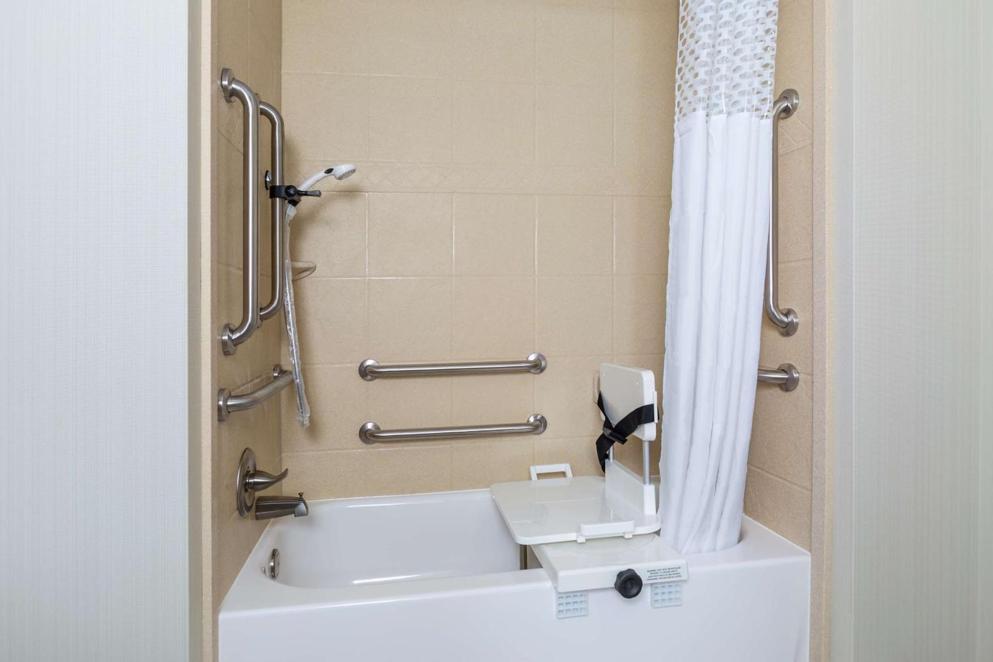 North Wales Hampton Inn & Suites Philadelphia Montgomeryville מראה חיצוני תמונה
