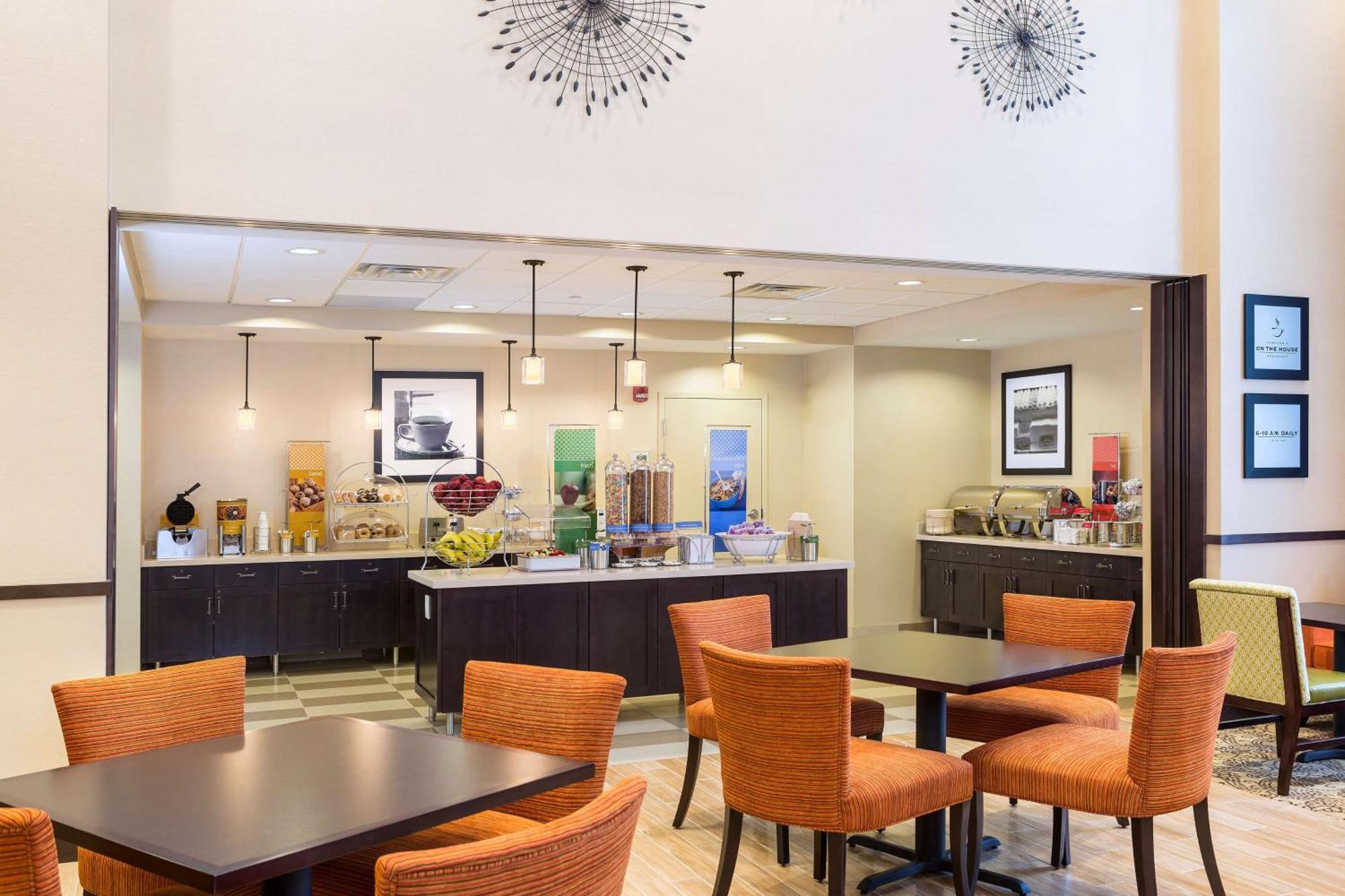 North Wales Hampton Inn & Suites Philadelphia Montgomeryville מראה חיצוני תמונה