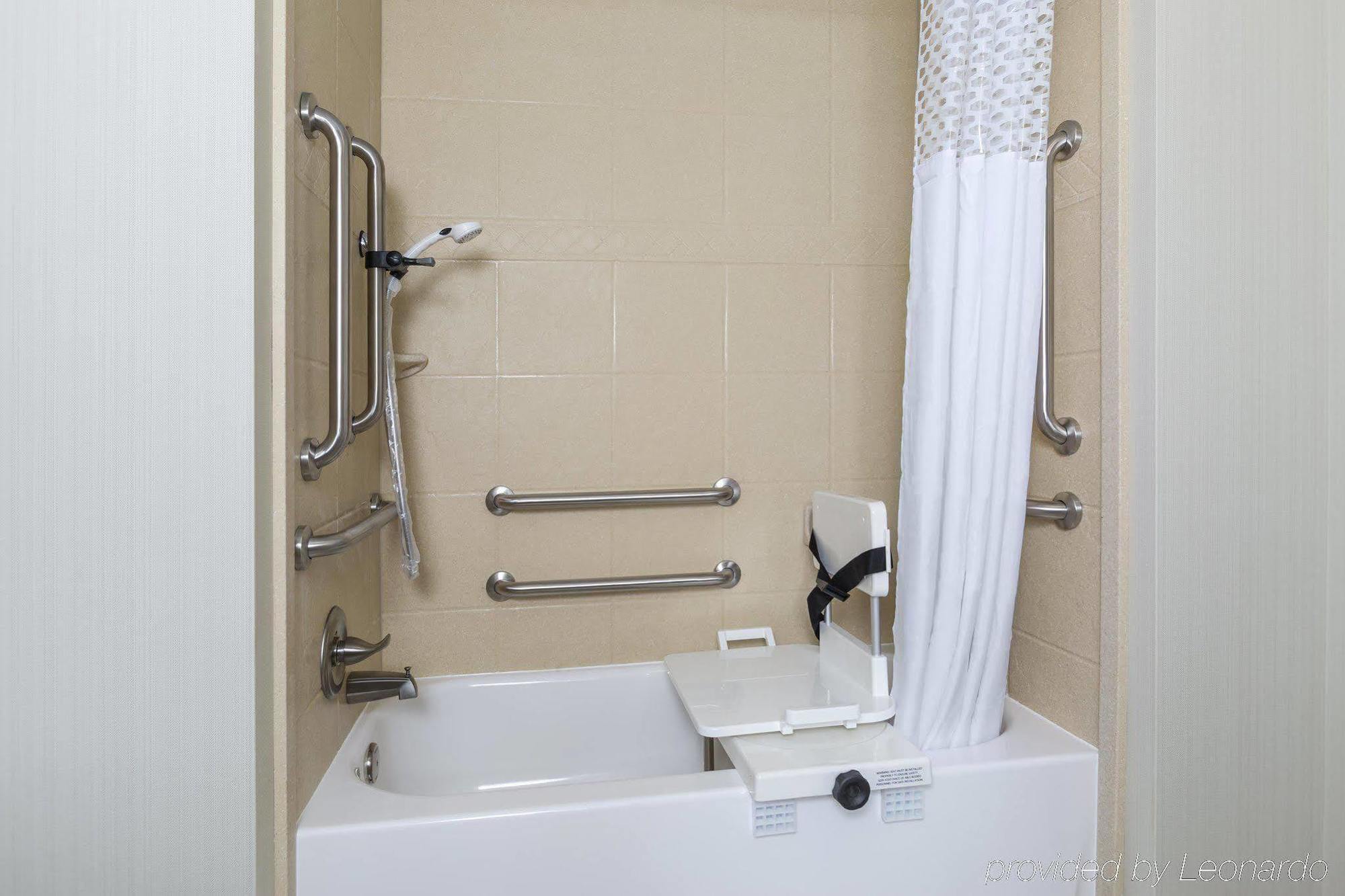 North Wales Hampton Inn & Suites Philadelphia Montgomeryville מראה חיצוני תמונה